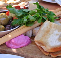 Dudleys - Holiday Sunshine Coast