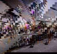 YOMG Fountain Gate - Sunshine Coast Tourism