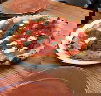 Bronx Napoli Pizzeria 1999 - Sunshine Coast Tourism