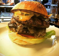 Chew Burger - Sunshine Coast Tourism