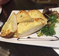 Q Lounge - Holiday Sunshine Coast