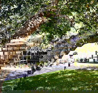 Cardinia Park Hotel - Sunshine Coast Tourism