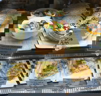 Ducky in the Field - Sunshine Coast Tourism