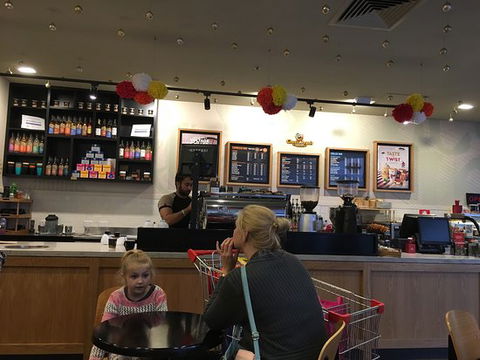 Gloria Jeans Ringwood - Sunshine Coast Tourism 0