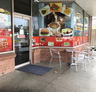 Hazelbank Fish Shop - Holiday Sunshine Coast