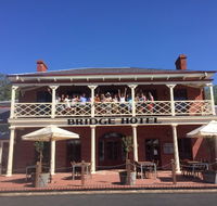 Henrys Bridge Hotel - Sunshine Coast Tourism