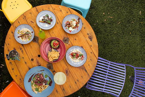 Ole - Sunshine Coast Tourism 0