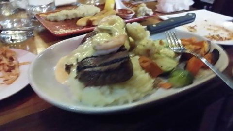 Birallee Tavern - Sunshine Coast Tourism 0