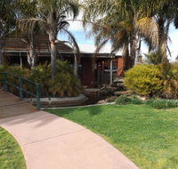 Old Town and Country Tavern - Sunshine Coast Tourism