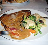 Pentagon Restaurant - Sunshine Coast Tourism