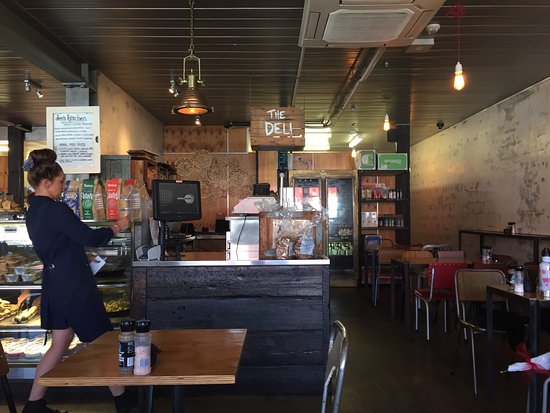  Sunshine Coast Tourism