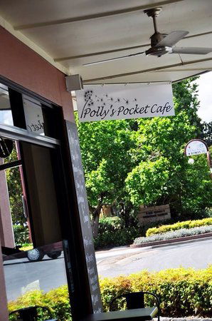 Pollys Pocket Cafe - Sunshine Coast Tourism 0
