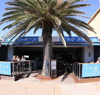Two Buoys - Sunshine Coast Tourism