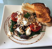 Lake Cafe and Deck - Sunshine Coast Tourism