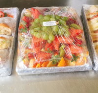 Mona's Bakehouse - Holiday Sunshine Coast