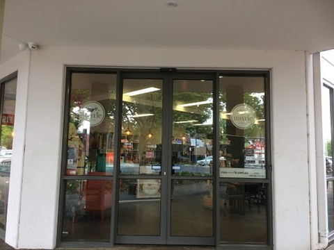 Moxie Cafe - Holiday Sunshine Coast 0