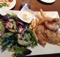 Bartley Tavern - Holiday Sunshine Coast