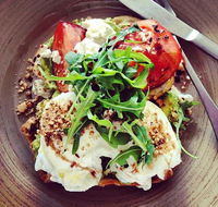 Elliotts Bistro - Holiday Sunshine Coast