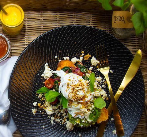 H2O Restaurant & Bar - Holiday Sunshine Coast 7