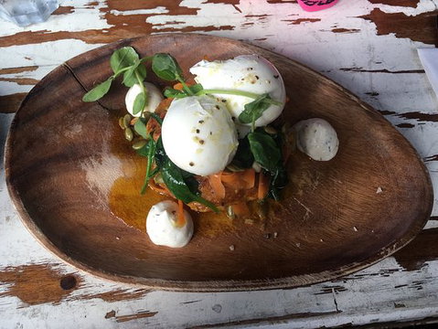 Samson & Sophie Cafe - Sunshine Coast Tourism 0