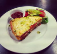 Albert's Cafe - Holiday Sunshine Coast