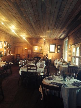 Galleria Food & Wine Bar - Holiday Sunshine Coast 0