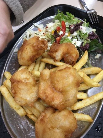 Georgeâ€™s Takeaway - Holiday Sunshine Coast 0