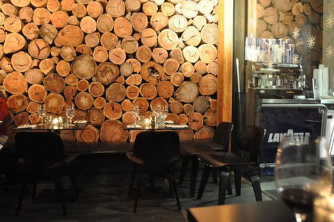 Snow Pony - Sunshine Coast Tourism 0