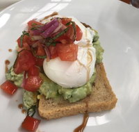 Two Wrens - Sunshine Coast Tourism