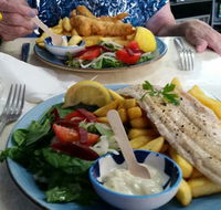 Blue Bee Cafe - Sunshine Coast Tourism
