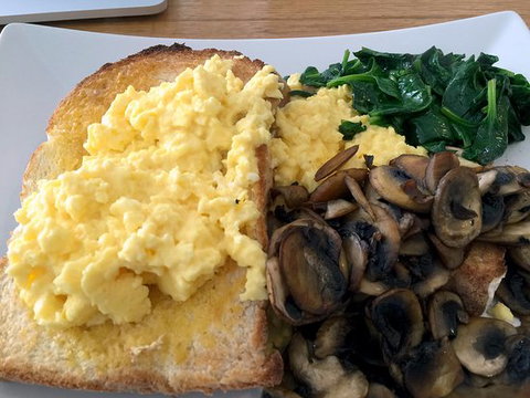 Check Out 7 - Holiday Sunshine Coast 0