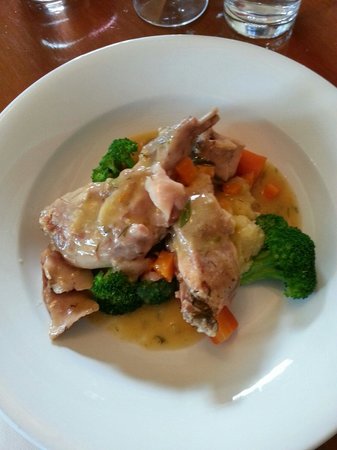 Cowwarr ACT Sunshine Coast Tourism