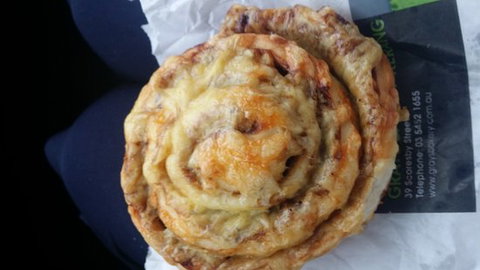 Grays Bakery Kerang - Holiday Sunshine Coast 0