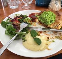 Lake Edge Cafe - Sunshine Coast Tourism