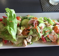 Marina Hotel - Holiday Sunshine Coast