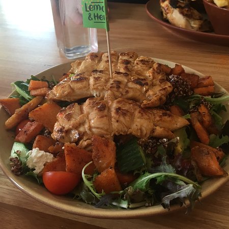 Nando's - Sunshine Coast Tourism 0