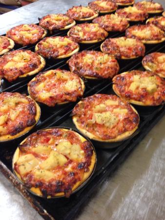 Hunter VIC Sunshine Coast Tourism