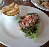 Waves Cafe Bar and Restaurant - Holiday Sunshine Coast
