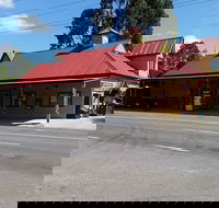 Gellibrand River Store and Cafe - Sunshine Coast Tourism