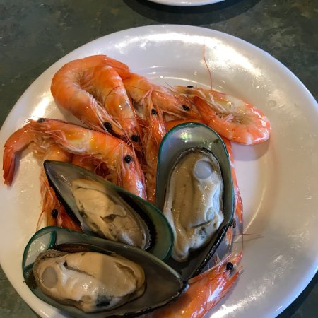 Golden Pavilion Restaurant - Sunshine Coast Tourism 0