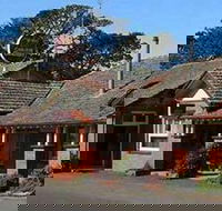 Ti Tree Hotel - Holiday Sunshine Coast