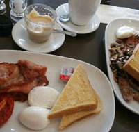 Trovatino Cafe - Holiday Sunshine Coast