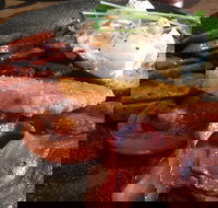 Copper Cafe - Holiday Sunshine Coast