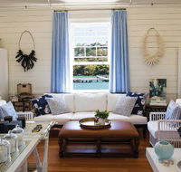 East Coast Lounge Chowder Bay - Sunshine Coast Tourism