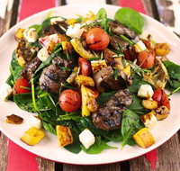 Kirribilli Woodfire Kitchen - Holiday Sunshine Coast