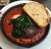 Laneway Cafe - Holiday Sunshine Coast