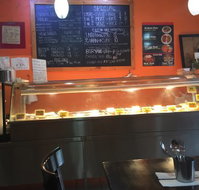 Mena Tandoori - Holiday Sunshine Coast