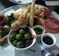 Porto Azzurro Italian Restaurant - Sunshine Coast Tourism