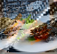 Stay Grounded - Sunshine Coast Tourism