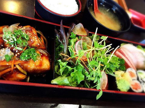 Sushi Hiro - Sunshine Coast Tourism 0